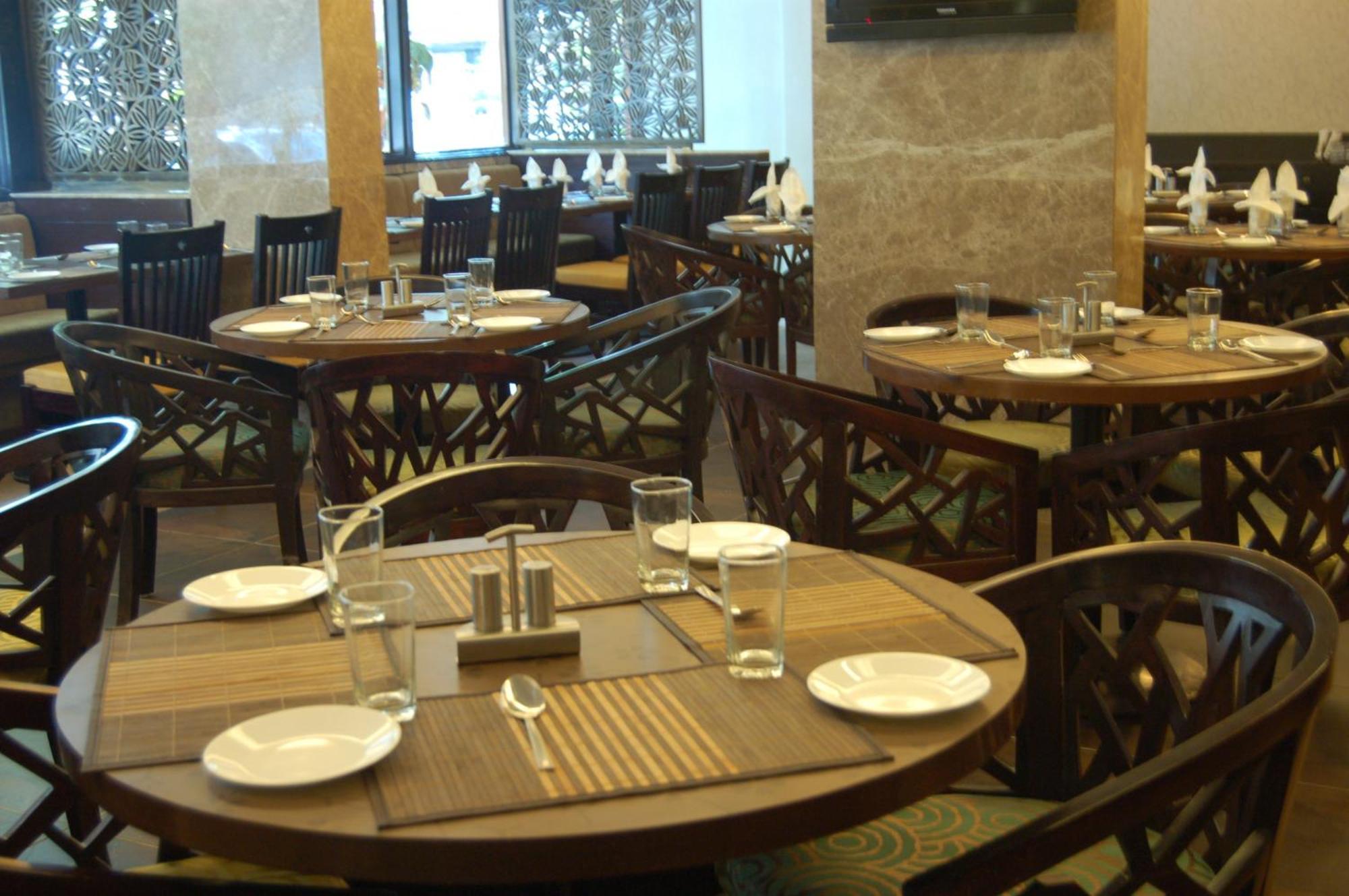 Comfort Inn President Near Ahmedabad Junction Station Luaran gambar