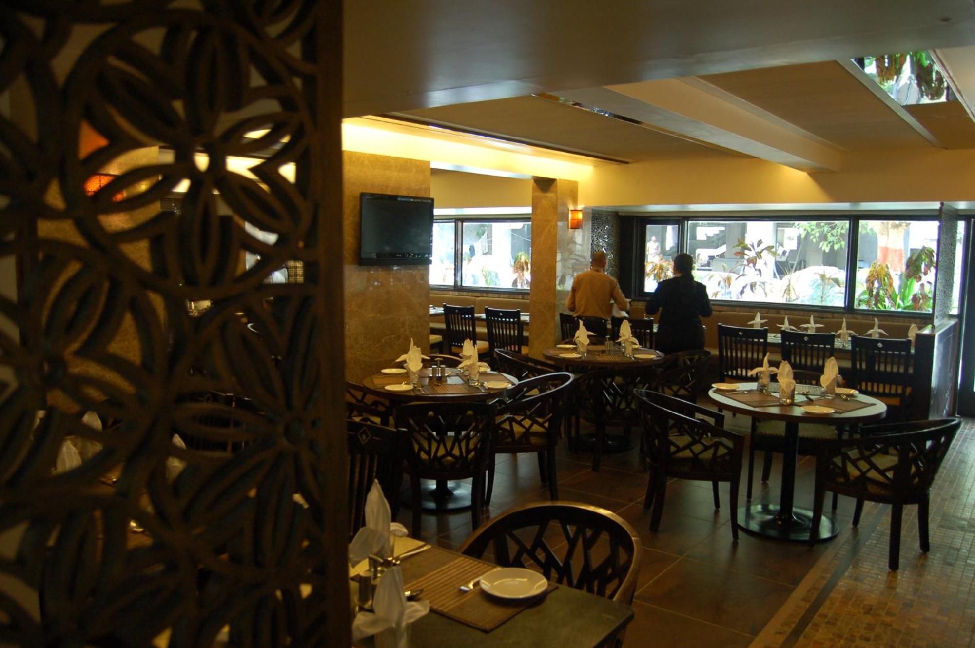 Comfort Inn President Near Ahmedabad Junction Station Luaran gambar