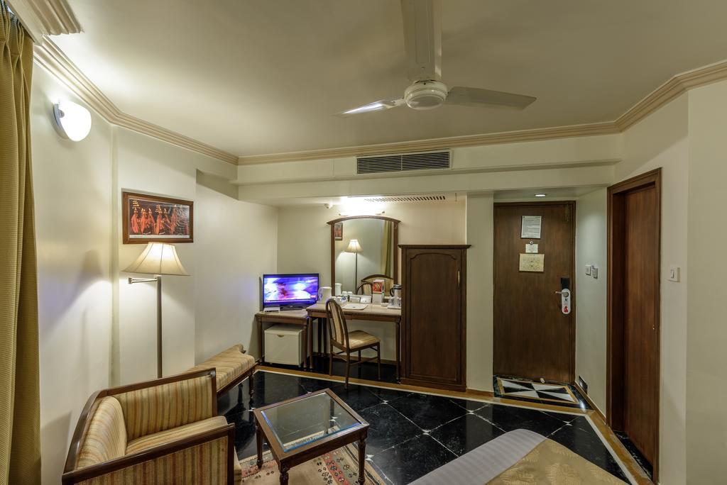 Comfort Inn President Near Ahmedabad Junction Station Luaran gambar