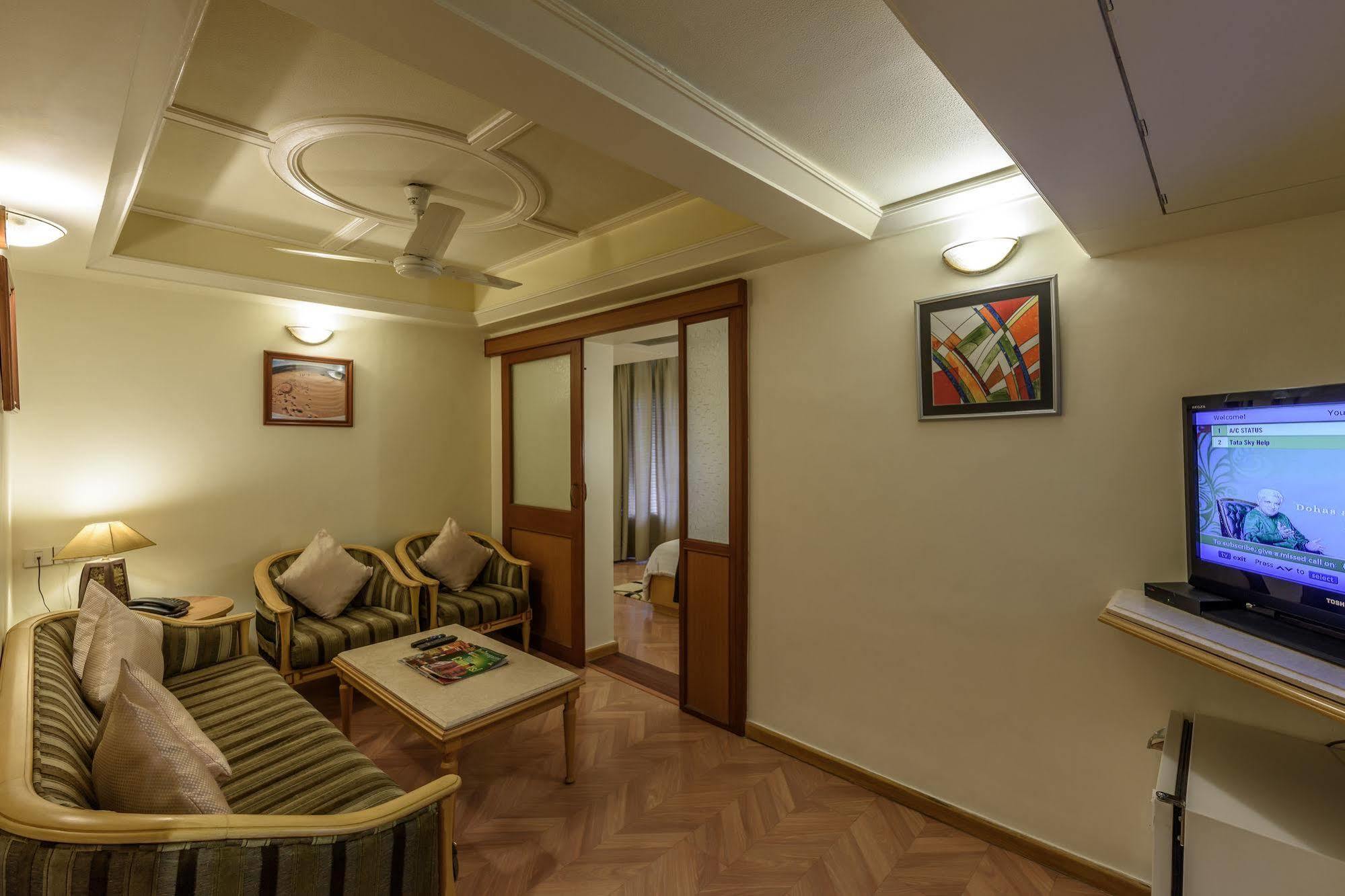 Comfort Inn President Near Ahmedabad Junction Station Luaran gambar