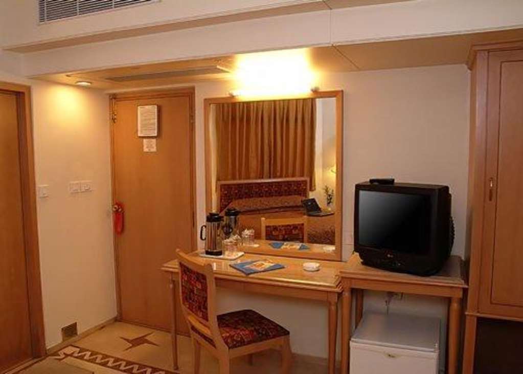 Comfort Inn President Near Ahmedabad Junction Station Luaran gambar